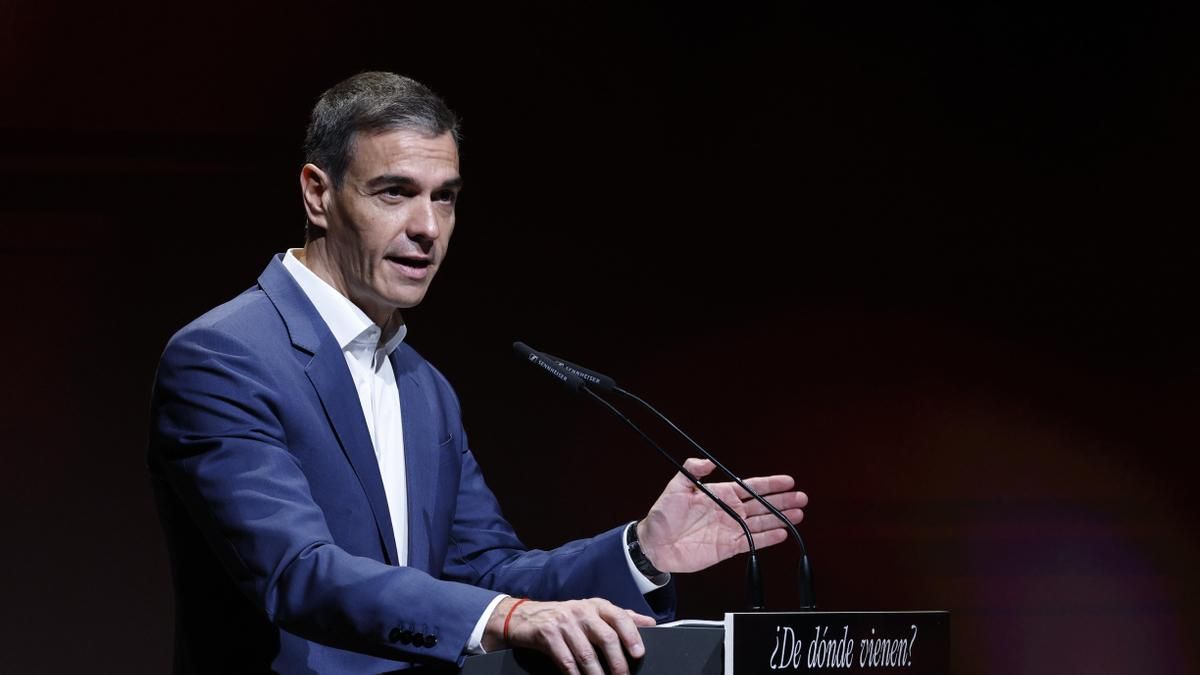 Sánchez anuncia un plan de integración de 500 millones de euros y defiende la regularización: "España será un país mejor"