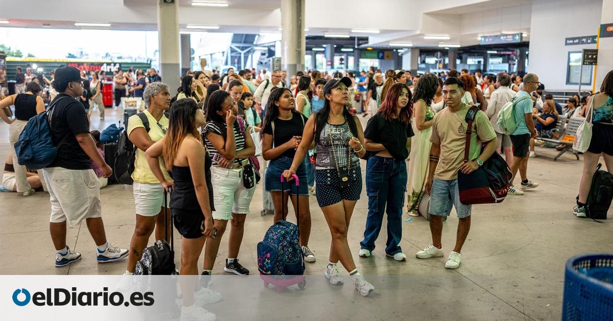 Sigue suspendida la circulación de trenes de alta velocidad entre Galicia y Madrid por los incendios