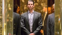 Hijo de Trump esperaba información sobre Clinton de abogada rusa, según NYT
