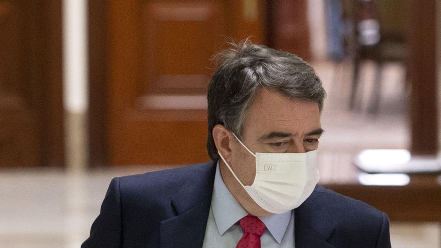 El PNV pide una reforma constitucional pero admite que es "una quimera"