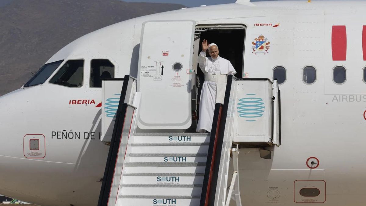 El Papa, en Arguineguín: "No podemos acostumbrarnos a contar muertos. La dignidad humana no tiene pasaporte"