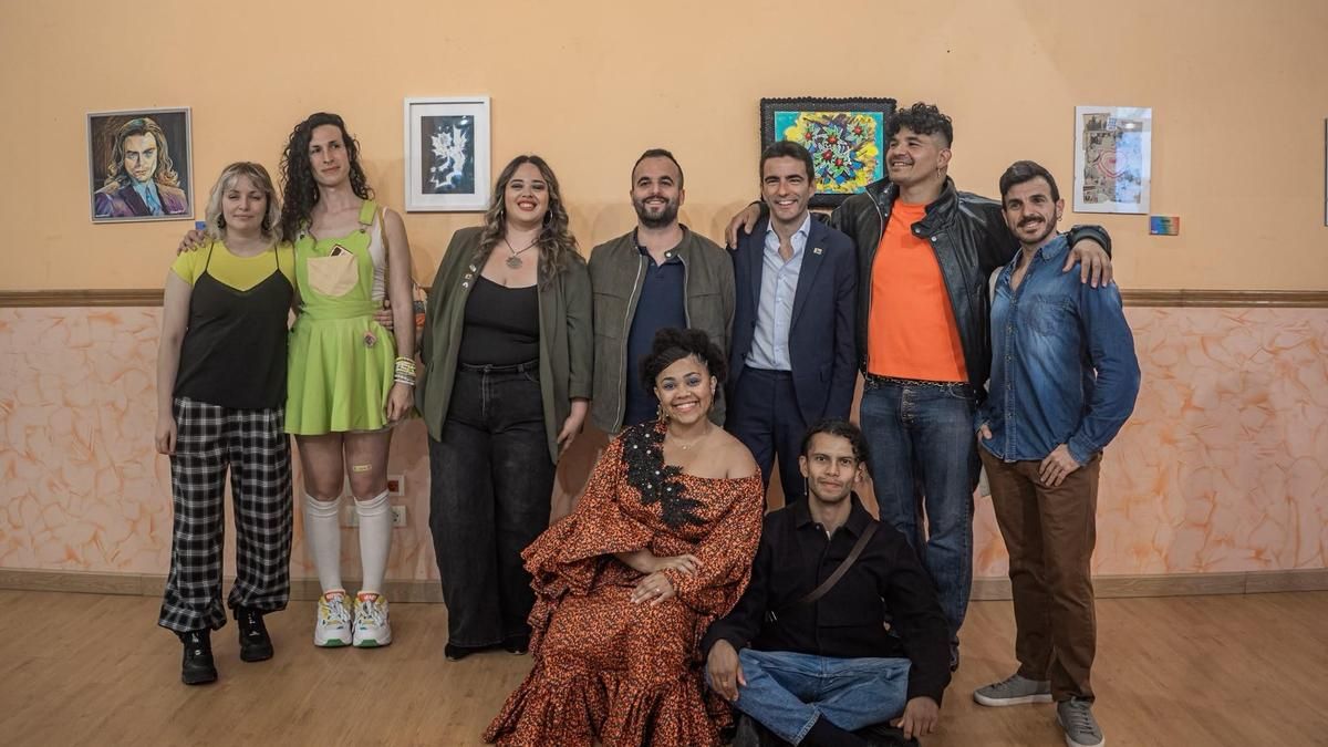 Inauguración de la exposición de ALEGA en la Delegación del Gobierno.