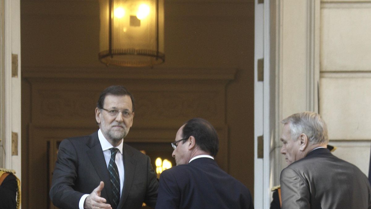 Rajoy alerta de las "consecuencias en moneda, mercado y fronteras" de "aventuras" independentistas de futuro incierto