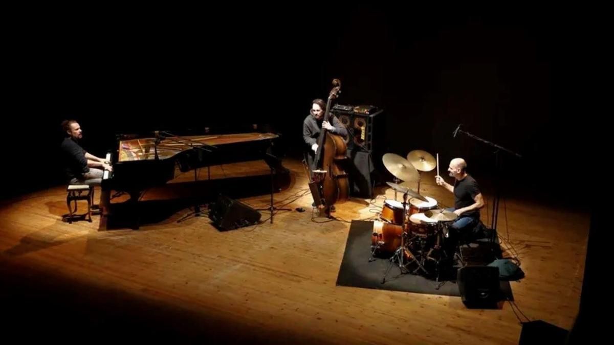 El jazz de Abe Rábade Trío llega este jueves al Teatro El Albéitar de León