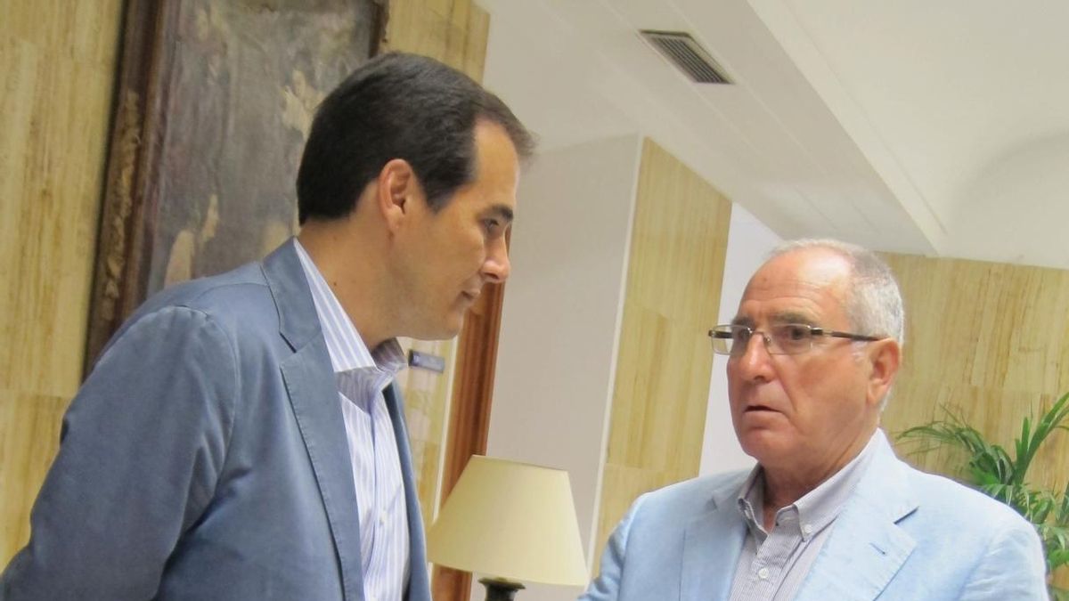 Nieto (PP) propone que le dejen como alcalde hasta diciembre para cerrar proyectos
