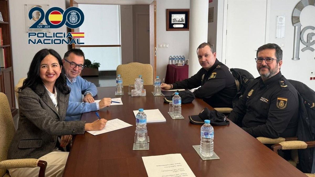 La Policía Nacional y el Colegio de Farmacéuticos colaboran contra las agresiones a sanitarios
