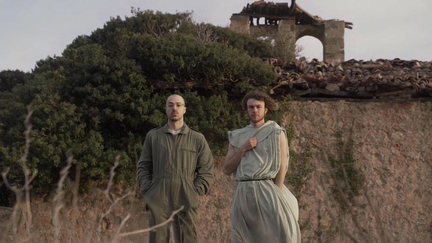 Gregotechno, el grupo que entona canto gregoriano a ritmo de electrónica: "Llevamos la música de misa a una rave"