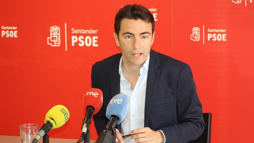 Casares opina que el PSOE de Cantabria necesita un "impulso" y cree que Zuloaga debe de "reflexionar"