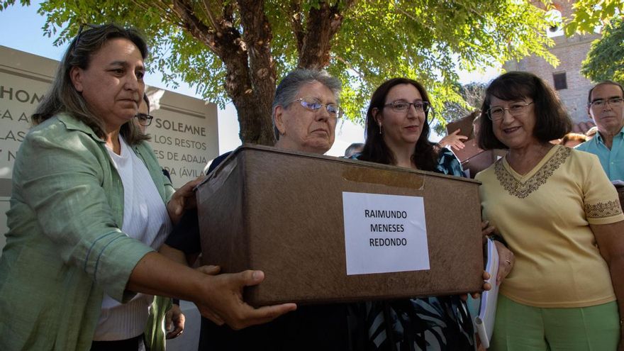 De la caja 198 del Valle de Cuelgamuros a un cementerio de Ávila para cerrar “un duelo inacabado y nunca resuelto”