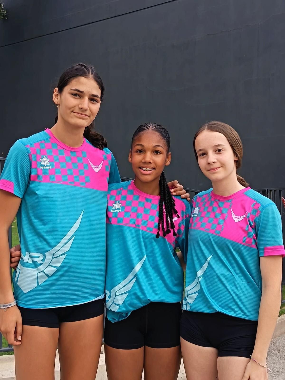 Aniel Aragón Domínguez, Gabriela Barack Essengue Velasco y Amelia Criado Llamas compitieron en el nacional Sub-16 de 2026 en La Nucía (Alicante) con el Club New Runners de León.