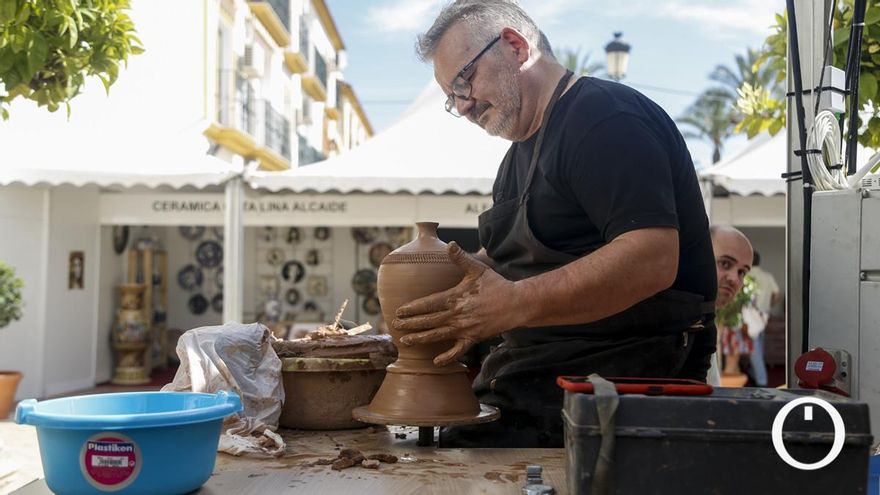 La inauguración de la 93ª feria de alfarería y cerámica EnBarro, en imágenes