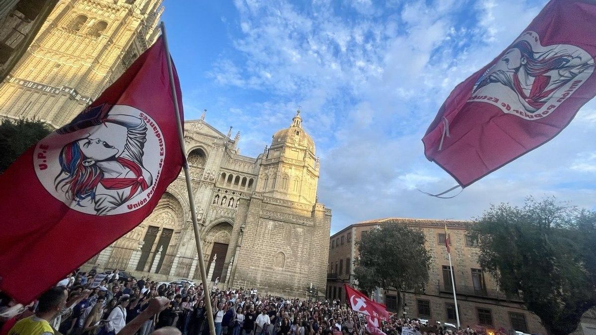 Manifestación por el derecho a la vivienda en Toledo