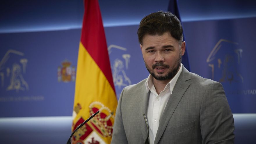 Archivo - El portavoz del grupo parlamentario de ERC, Gabriel Rufián