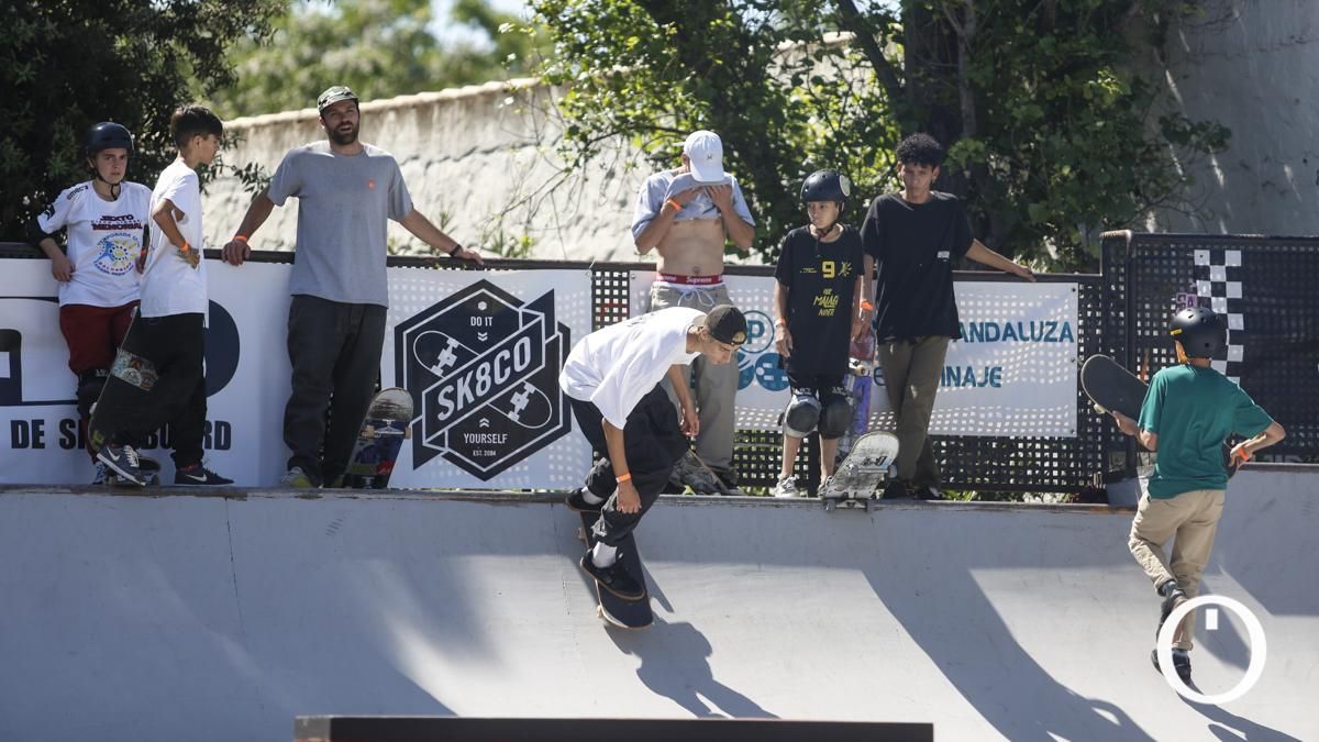 Prueba andaluza de skate en el skatepark de Cañero