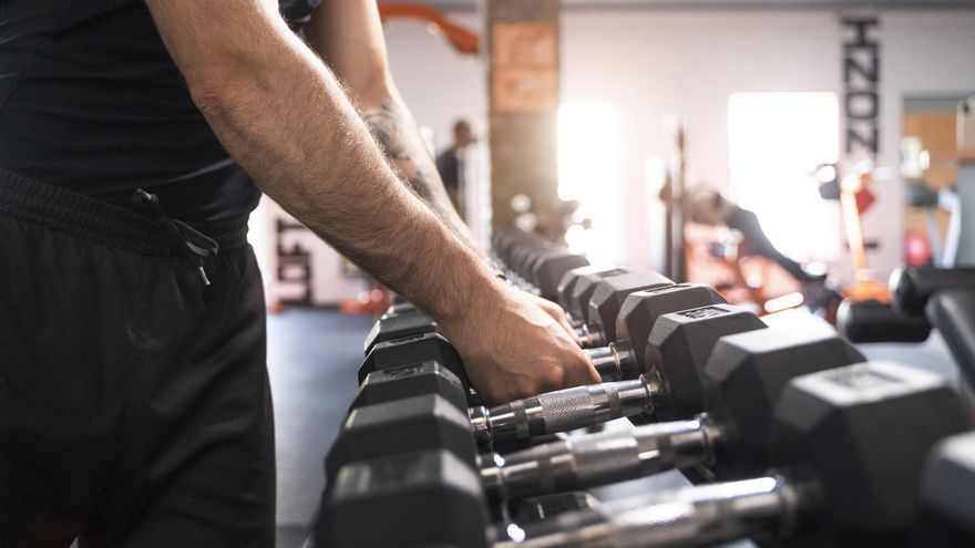 Las tres cosas que tienes que cambiar para notar (de verdad) resultados en el gimnasio