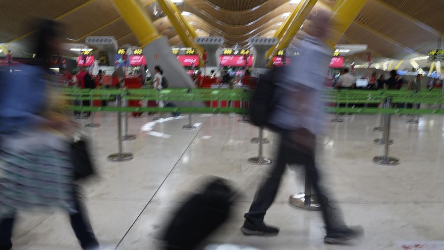 El aeropuerto de Barajas estrena el nuevo control de fronteras con captación facial