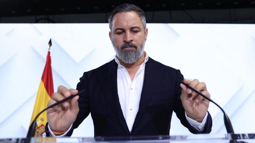 El líder de Vox, Santiago Abascal, durante la rueda de prensa que ha ofrecido tras el Comité de Acción Política del partido.