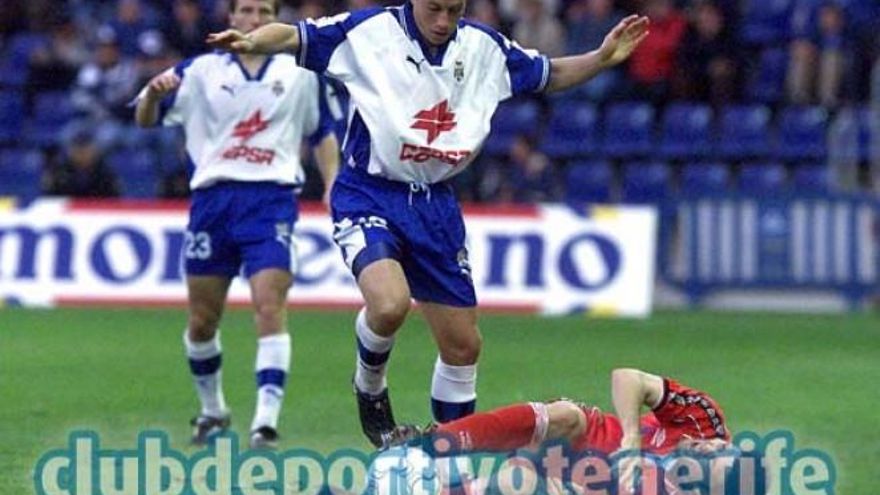 Gerardo Torrado, cuando defendía al CD Tenerife en la temporada 2000/2001.