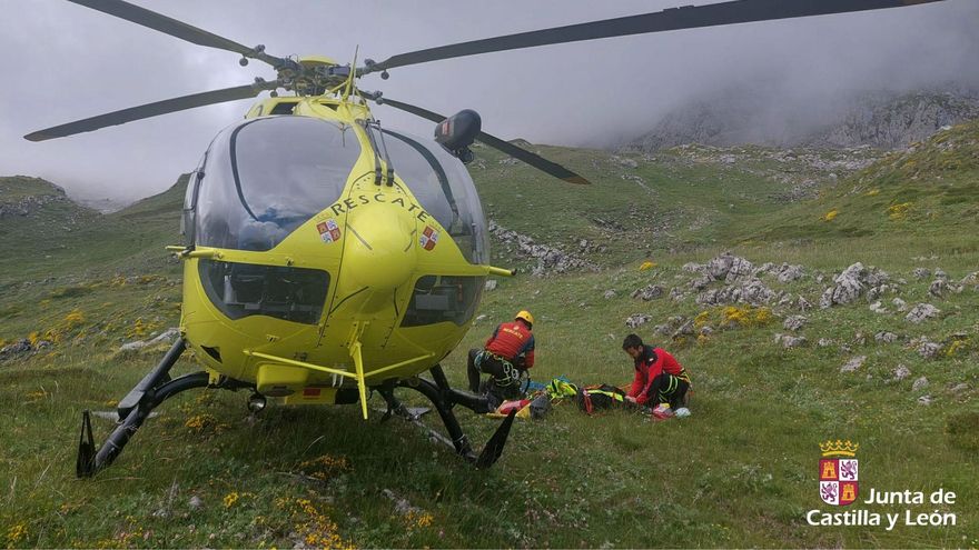 Semanas trágicas en la montaña leonesa con tres fallecidos, una docena de rescates y una búsqueda infructuosa