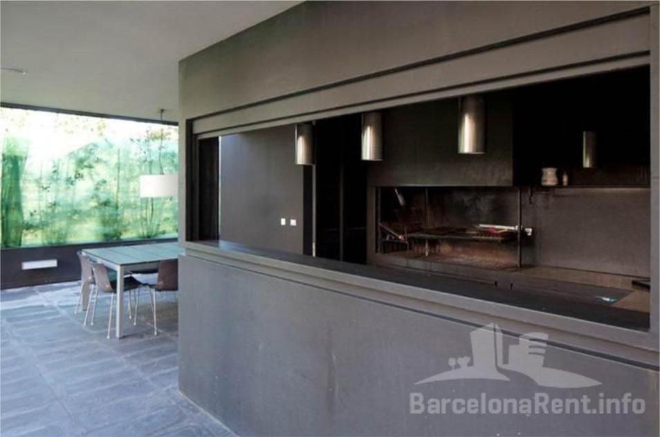 Terraza del 'palacete de Pedralbes' / barcelonarent.info