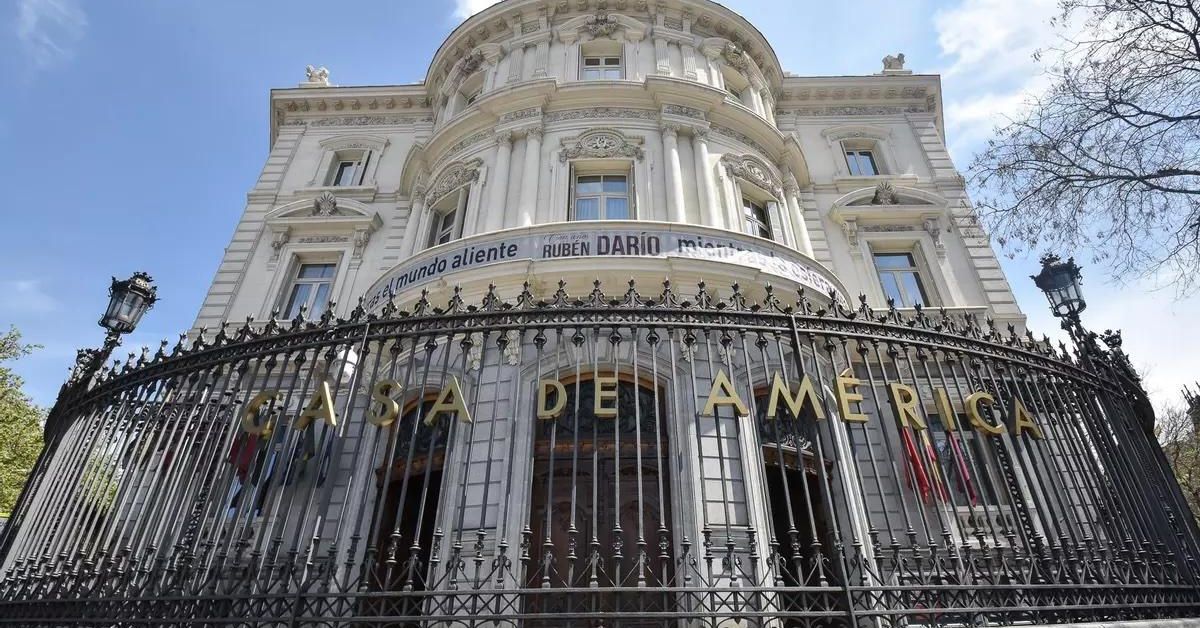 Canarios en el otoño poético de Madrid