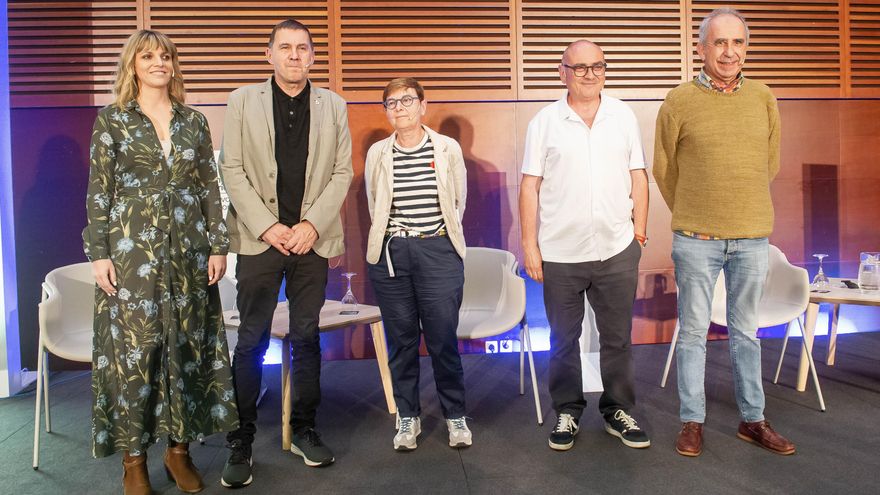 Javier Madrazo, exconsejero de Ibarretxe y exlíder de IU en Euskadi pide también el voto para EH Bildu