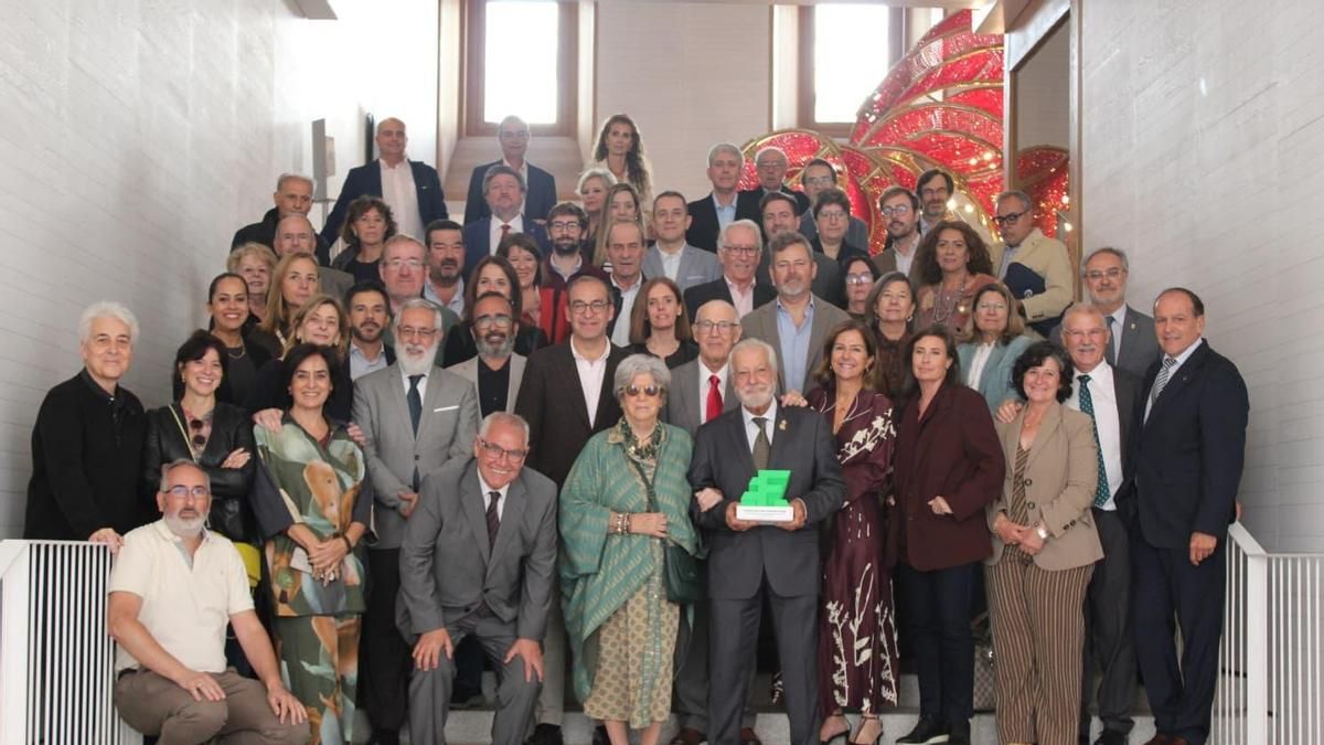 Paco Valverde reivindica las fundaciones como garantía de futuro para la inclusión al recibir el III Premio AFEX