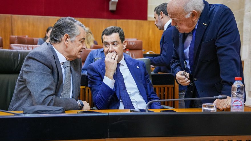 La oposición en bloque convierte el Presupuesto "histórico" de Moreno en una enmienda a toda su gestión sanitaria