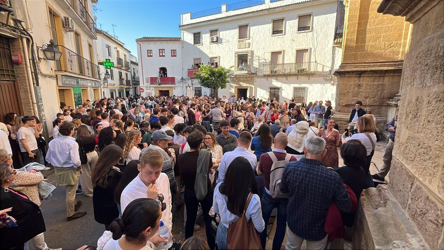 Plaza de San Pedro a la espera de la Misericordia