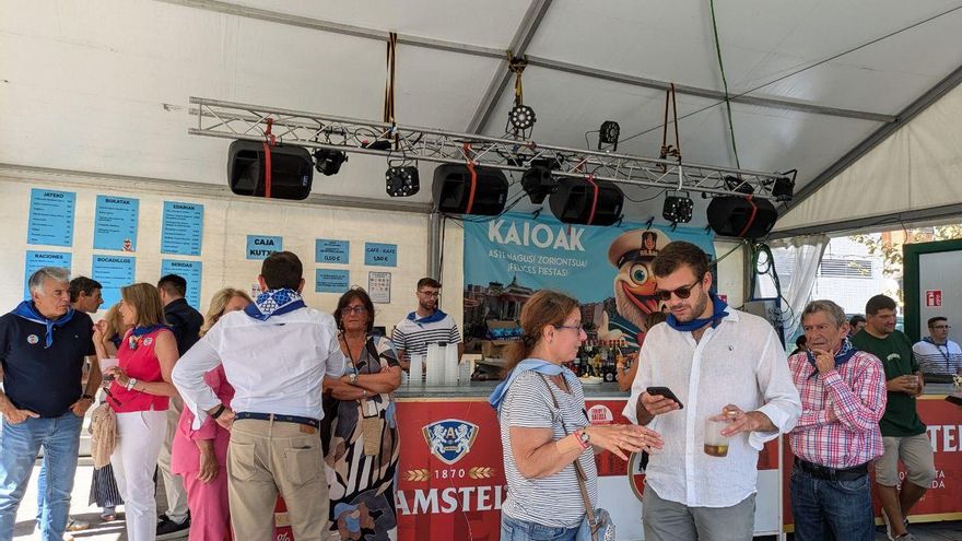 La política se va de txosnas en la Aste Nagusia: el PP recupera su espacio en Bilbao como muestra de normalidad