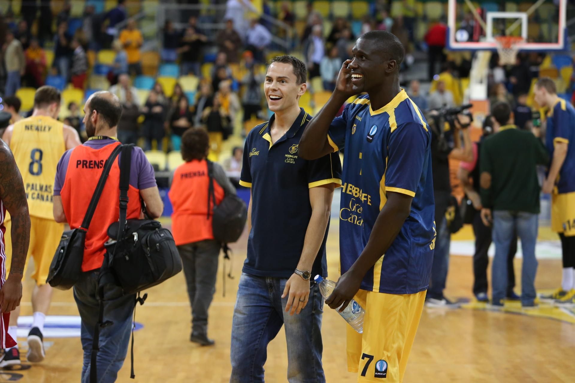 Partido entre el Herbalife Gran Canaria y Hapoel Jerusalen disputado en el Gran Canaria Arena. (Alejandro Ramos).