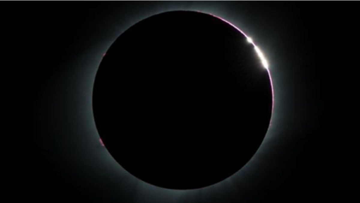 Estas son las medidas de autoprotección que no debes olvidar si vas a disfrutar del eclipse de Sol del 12 de agosto