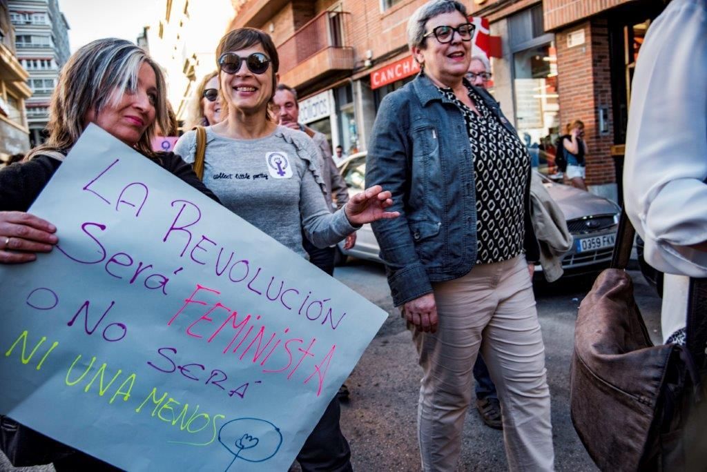 Manifestación feminista para pedir la dotación presupuestaria para el Pacto contra la Violencia de Género / CARLOS TRENOR