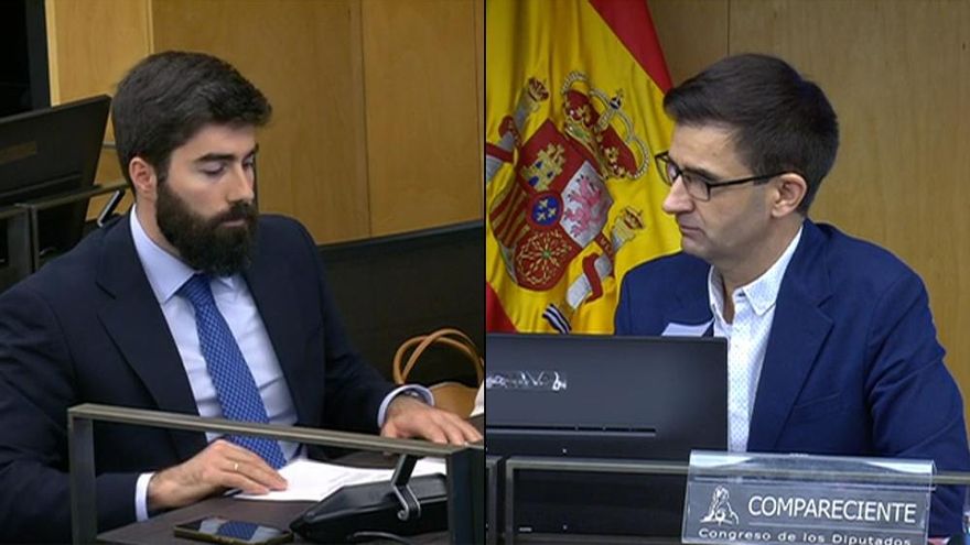 El presidente de RTVE, a Vox y PP por la cobertura del PSOE: "Para usted la única tele pública buena es la que está cerrada"