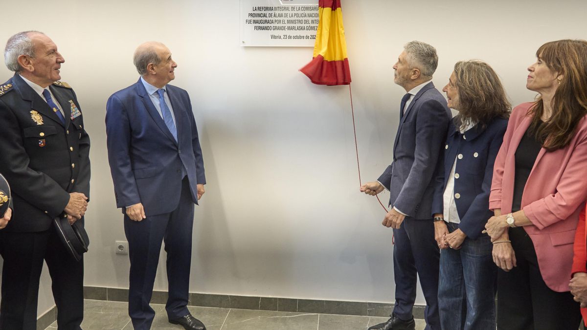 Descubrimiento de la placa