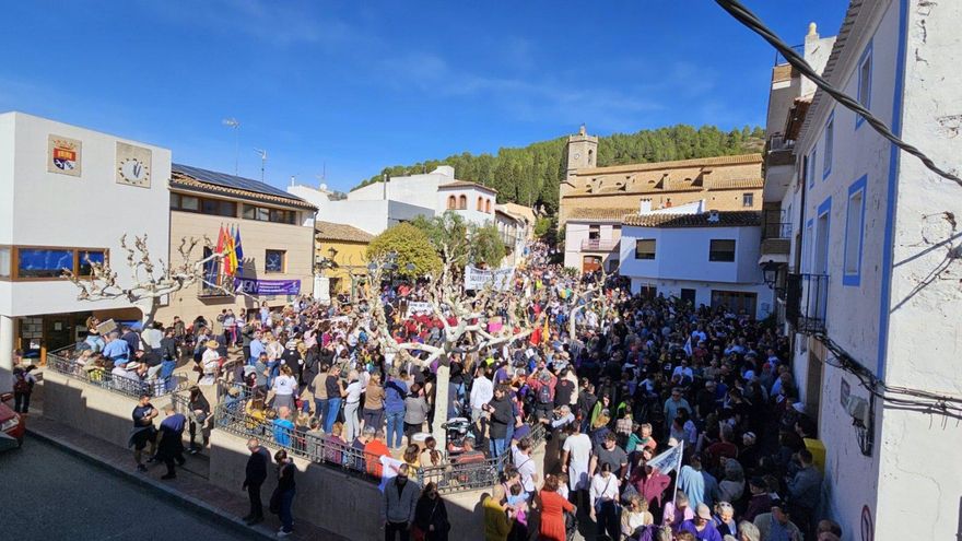 Cientos de personas protestan contra del PAI de Llíber: "Provoca grandes consecuencias medioambientales"