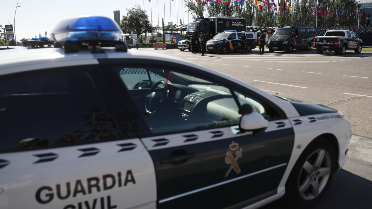 Imagen de archivo de un coche patrulla de la Guardia Civil.