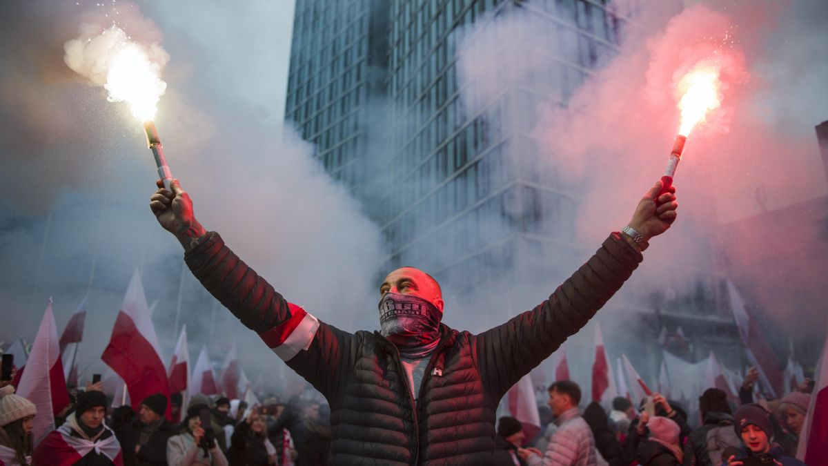 Ultranacionalistas polacos celebran el día de la Independencia en Varsovia en 2024
