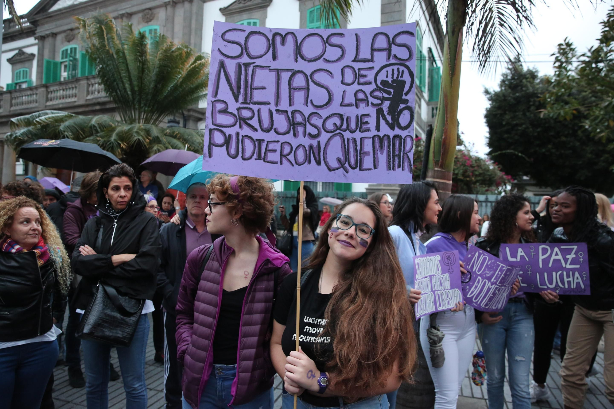 Marcha feminista en Las Palmas de Gran Canaria. (Alejandro Ramos).