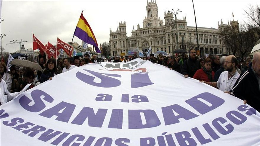 Protestas contra la privatización sanitaria / EFE