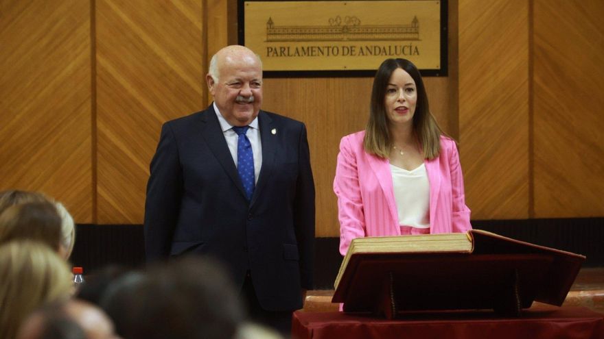 El PP de Córdoba llevará al presidente del Parlamento como número tres en su lista electoral