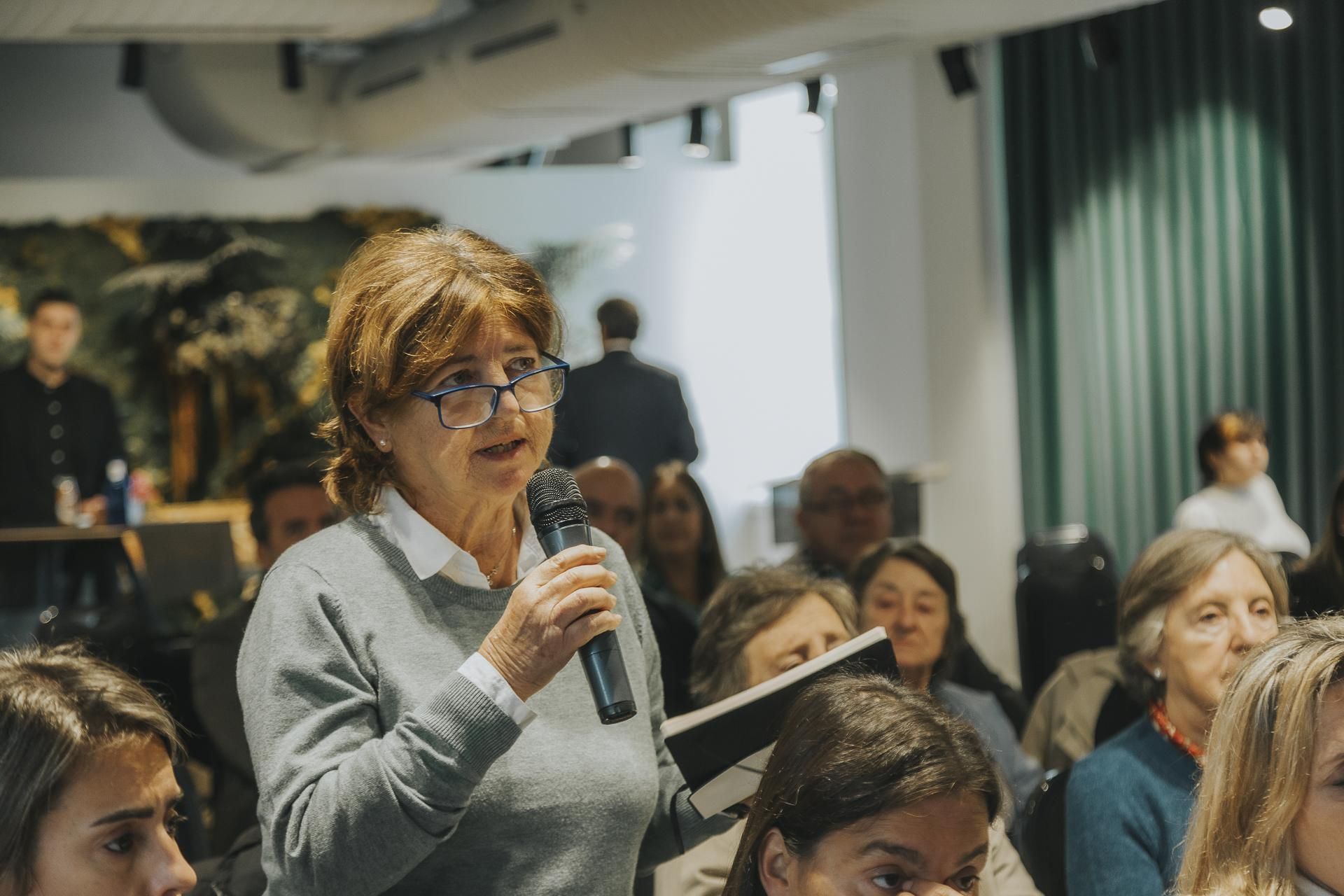 A lo largo del desayuno ha tenido lugar una ronda de preguntas de los asistentes