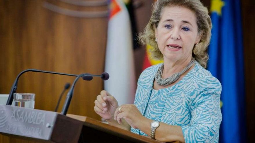 La Junta de Extremadura dice ahora que para las oposiciones docentes se basa en un informe que no es jurídico