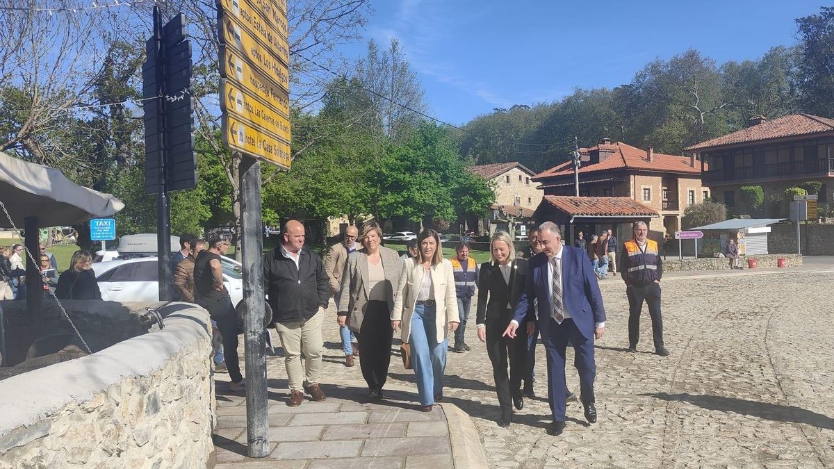 Inauguración del nuevo itinerario en Santillana del Mar