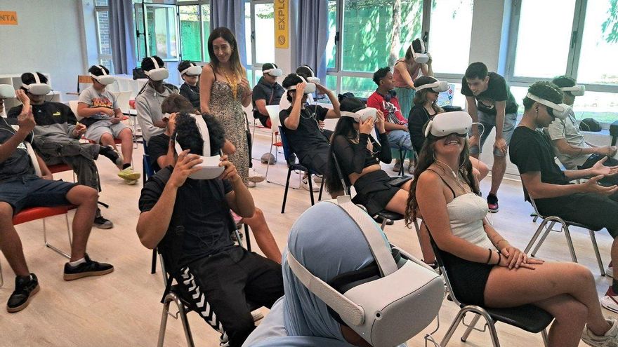 Loturak Elkargune, reflexionar sobre la migración en el aula a través de la realidad vitural: "Me emociona porque es mi historia"