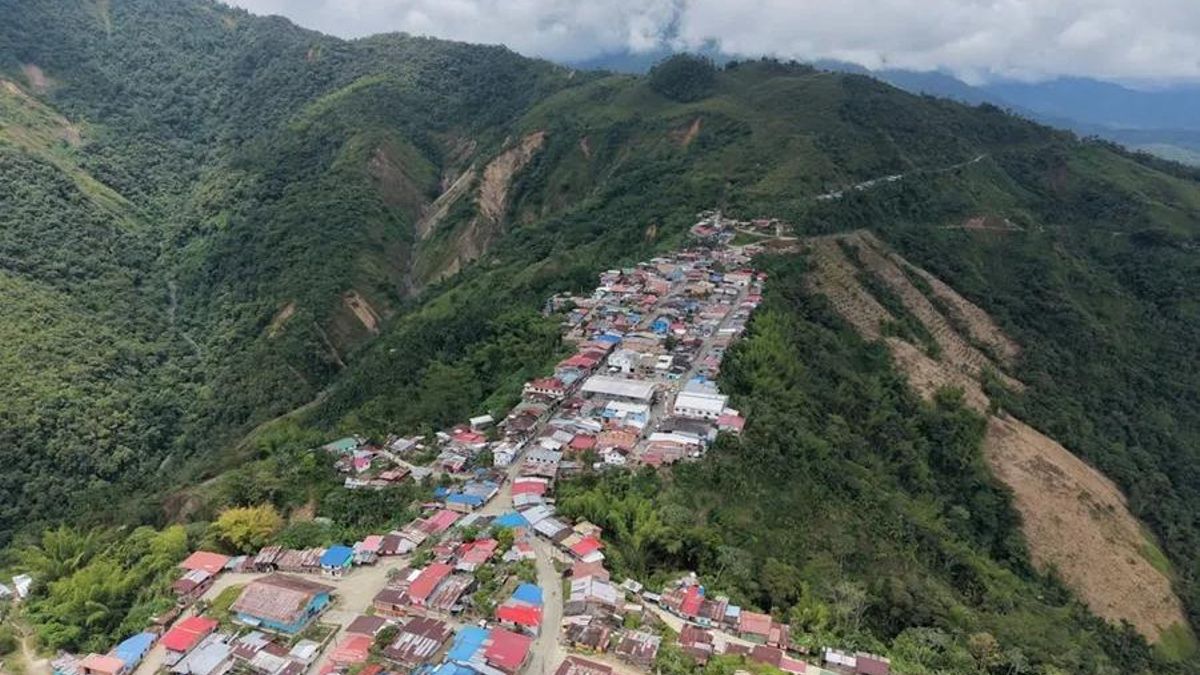 Fotografía aérea que muestra la población de San José de Palmar, en el departamento del Chocó (Colombia).