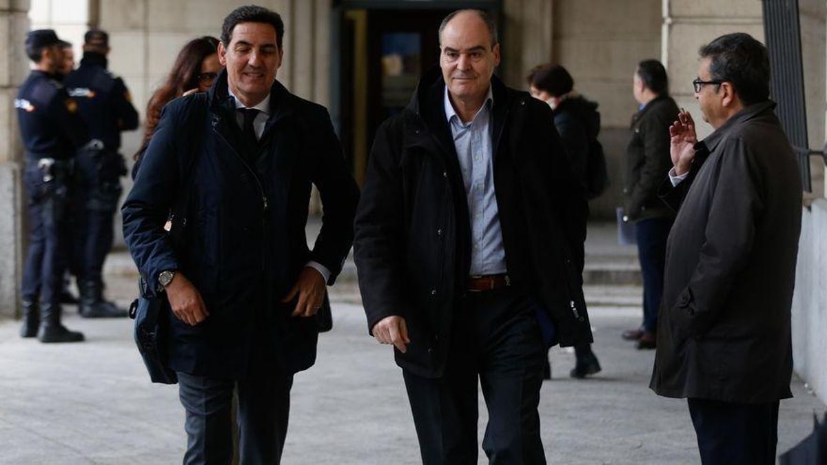 Dos ex altos cargos de la Junta de Andalucía piden también el indulto ...