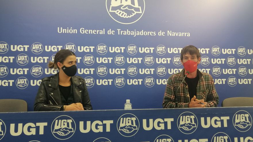 Aroa Celorrio y Eduardo Magaldi, de UGT, en la rueda de prensa