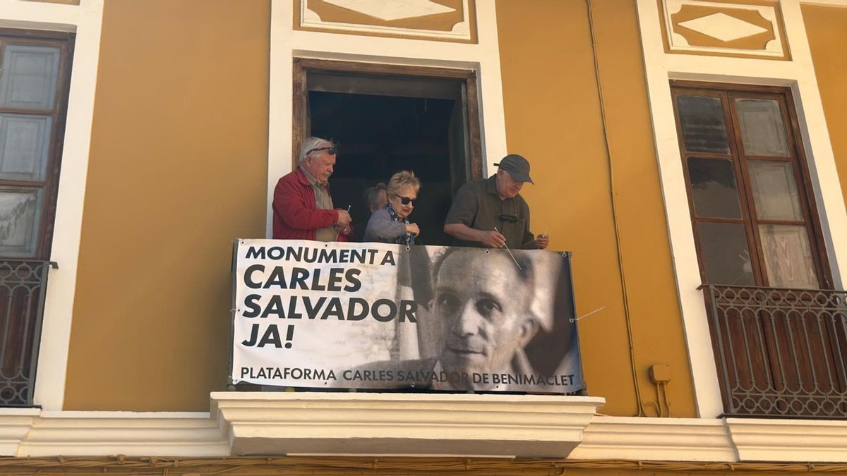 Monument a Carles Salvador Ja!