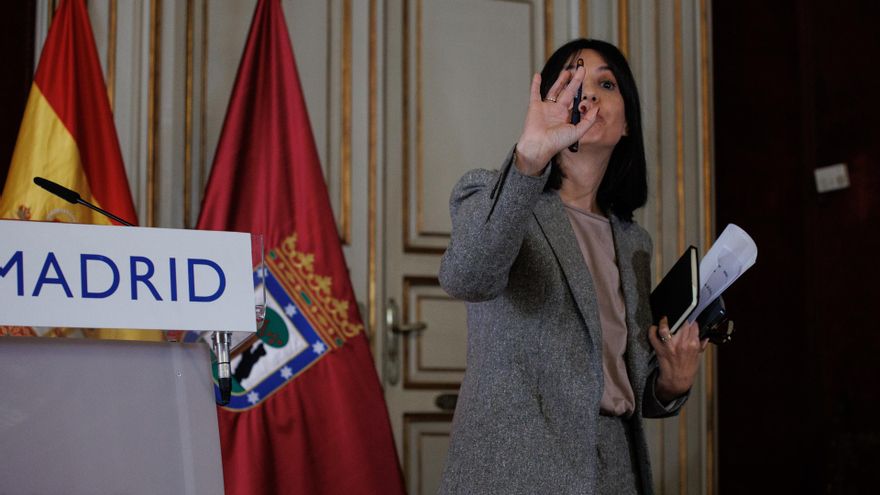 La delegada del Gobierno en la Comunidad de Madrid, Mercedes González, ofrece una rueda de prensa conjunta, en la Casa de la Villa, a 17 de febrero de 2023, en Madrid (España). De acuerdo con los datos que se han abordado hoy en el Consejo y Junta Local d